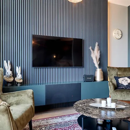 Apartment Magnificent Luxury For *