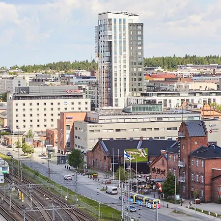 Luxury Tower Apartment - Nokia Arena - 9Th Floor Daire