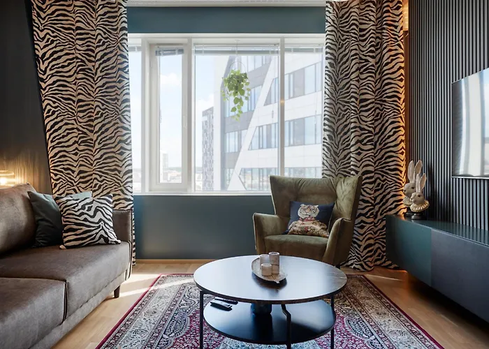 Huoneisto Magnificent Luxury For *